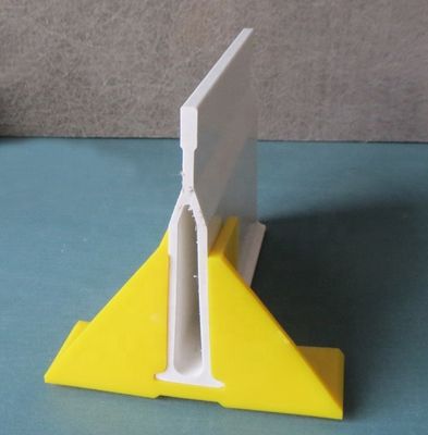テクニック プルトルージョン 鳥類 豚 羊 床 のための 120mm ファイバーグラス サポート ビーム