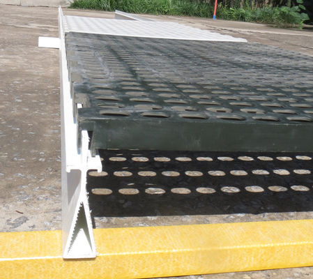 切断サービス 豚場建設用 FRP豚床梁 100 120 135 150mm ビーム