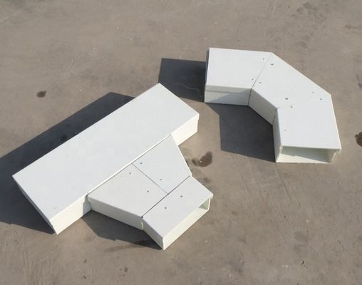安全で耐久的なソリューションのための隔離された梯子