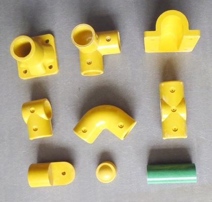 円形/四角形のレール 産業用設計用FRPハンドレールフィッティング ガラス繊維のレール