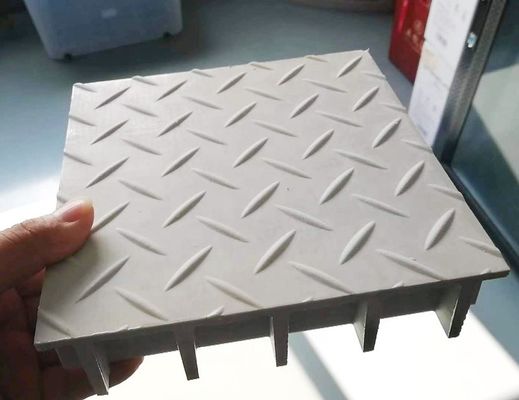 化学腐食耐性,高さ20mmから50mmのFRP格子歩道