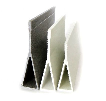 スムーズな三角形ガラス繊維 安定したFRPデルタビーム 豚場用スラットスラットサポート
