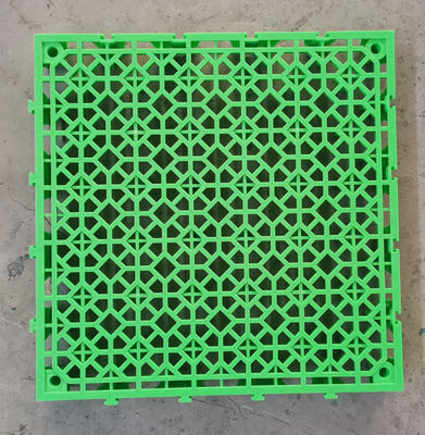 40x40x4.0cm 簡単に洗車やガレージの床カバーのためのPP互換性プラスチックマット