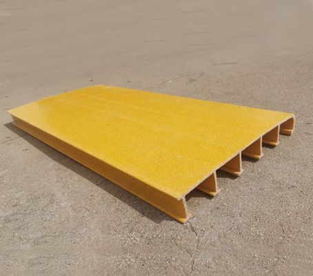 繊維ガラス複合型デッキ プルトラス FRP 板材と冷却塔 GRP 屋根の歩道