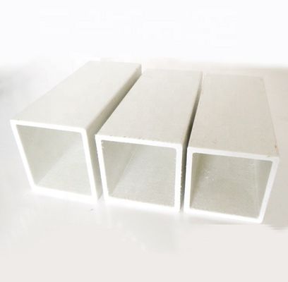 30mm 38mm 44mm 50mm プルトゥールされたGFRP FRP方形パイプ 頑丈で耐久性のある構造