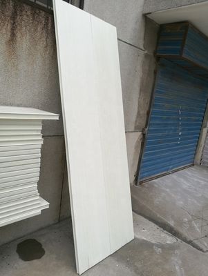 工業冷却塔 FRP複合型防凍板 高強度と耐久性